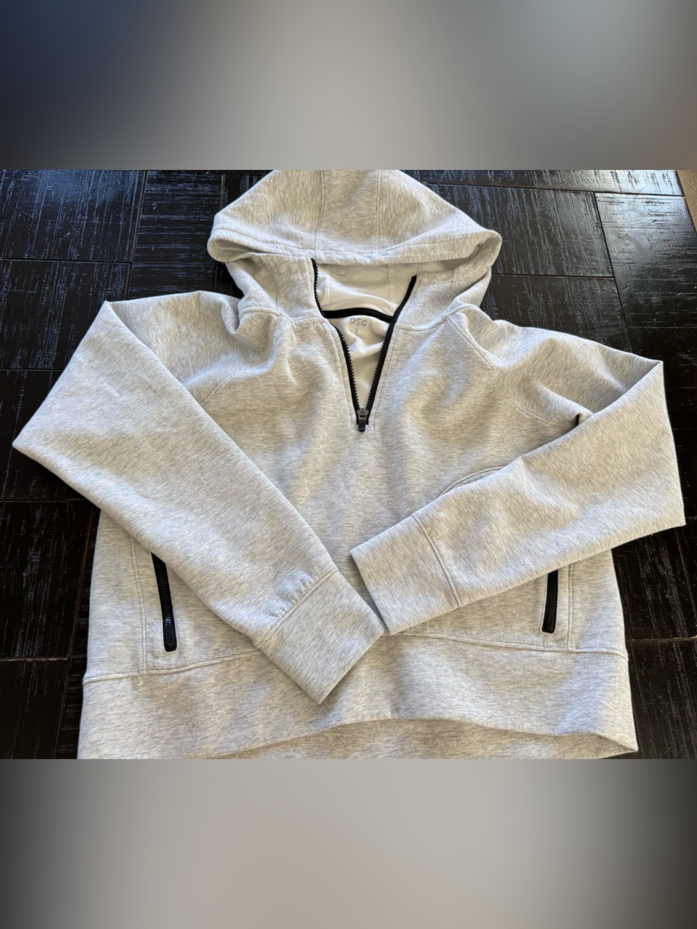 DSG Women’s Gray black Zip-Front Hoodie size small